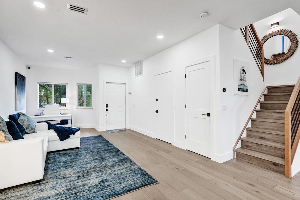 6800 Via Regina Boca Raton, FL 33433 - Photo 18 of 58 Den View 3