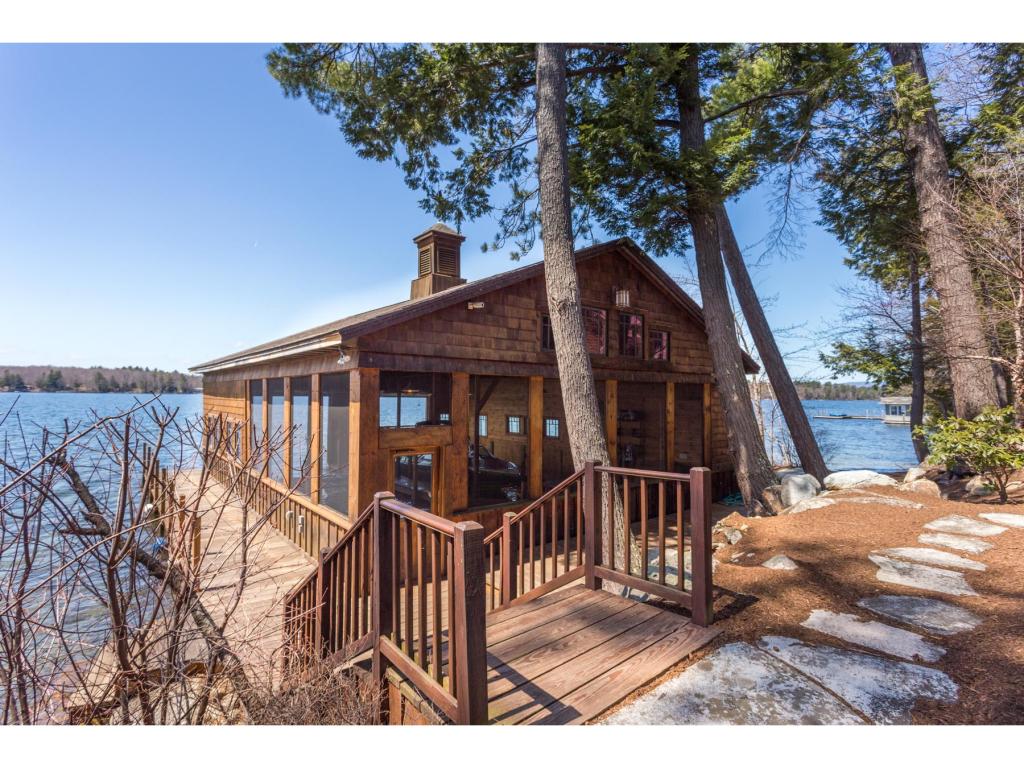 31 Wallace Point Road Moultonborough, NH 03254 - Photo 6 of 40 Gallery Image 6