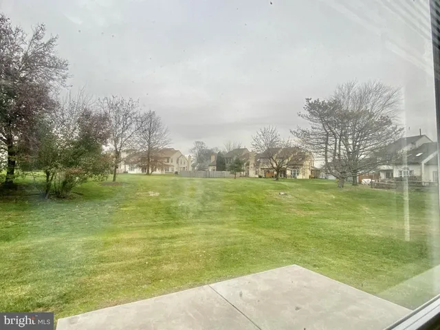 $3,200 | 25 Sequoia Drive, Newtown, PA 18940