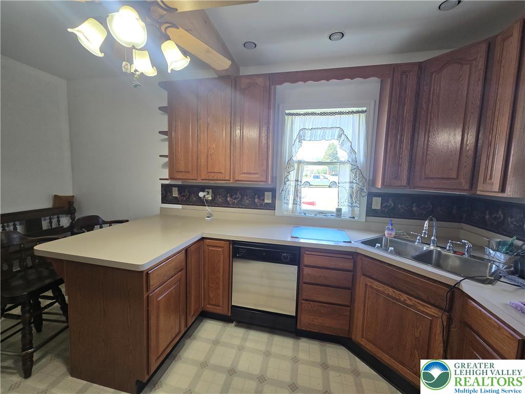 8662 Ashfield Road Slatington, PA 18080 - Photo 13 of 14