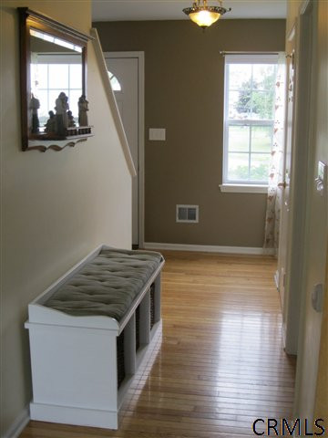 17 Falcon Chase Rensselaer, NY 12144 - Photo 6 of 14 Photo 6