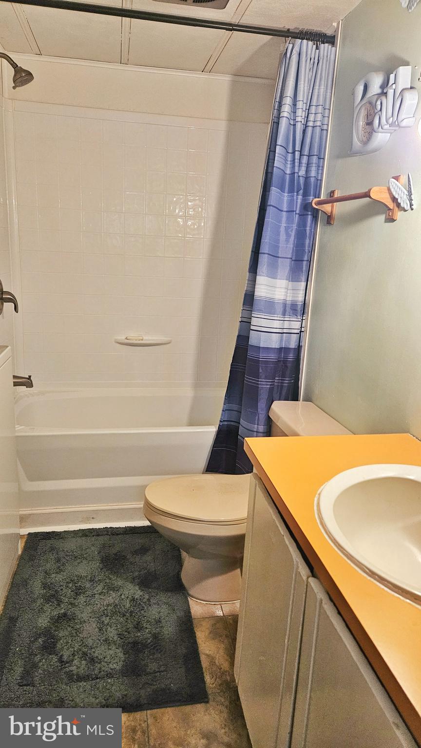 232 # 69 Yankee Road, Unit 69 Quakertown, PA 18951 - Photo 8 of 11 Gallery Image 8