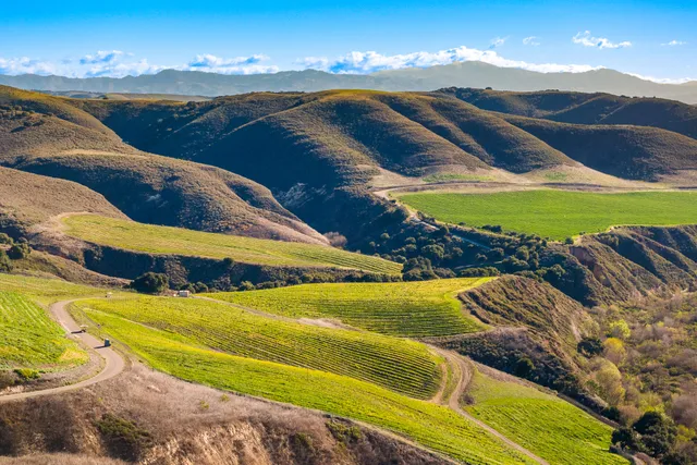 $1,983,000 | 11 Mail Road, Lompoc, CA 93436