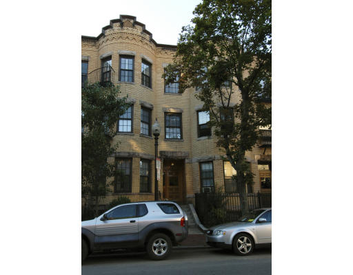 175 St Botolph Street, Unit 4 Boston, MA 02115 - Photo 1 of 6 Gallery Image 1