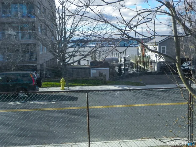 a view of a out door space