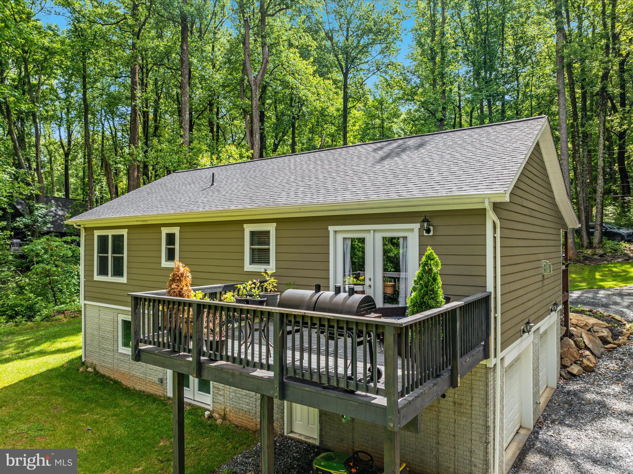 295 Rocky Mt Road Linden, VA 22642 - Photo 35 of 39 DJI_0053_295 Rocky Mt Rd - Absolute Altitude -6 -