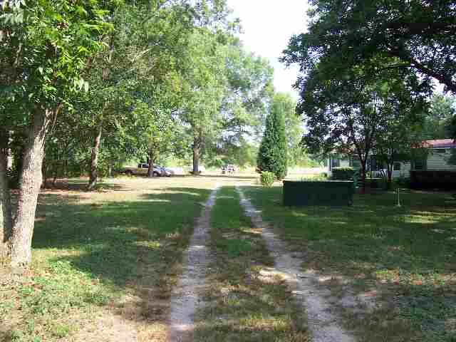 709 Mayfield School Road Belton, SC 29627 - Photo 4 of 8 Gallery Image 4