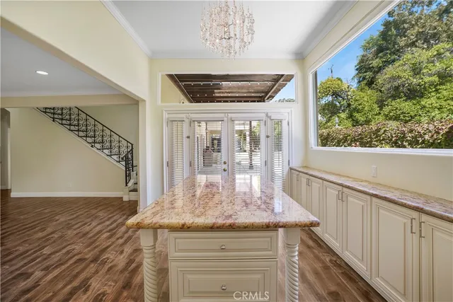 $3,199,000 | 1025 East San Jose Avenue, Burbank, CA 91501