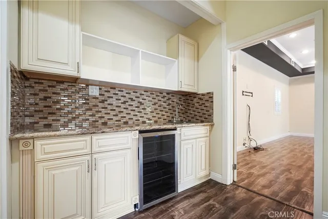 $3,199,000 | 1025 East San Jose Avenue, Burbank, CA 91501