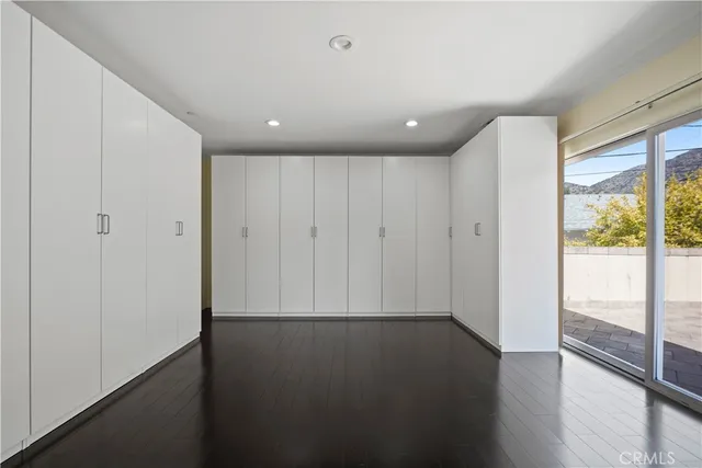 $3,199,000 | 1025 East San Jose Avenue, Burbank, CA 91501