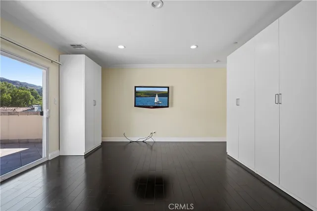 $3,199,000 | 1025 East San Jose Avenue, Burbank, CA 91501