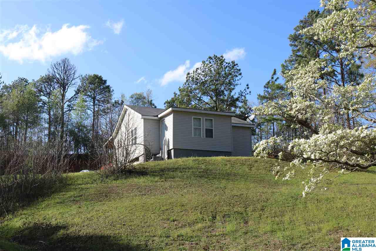 1935 Coldwater Road Anniston, AL 36201 - Photo 1 of 20