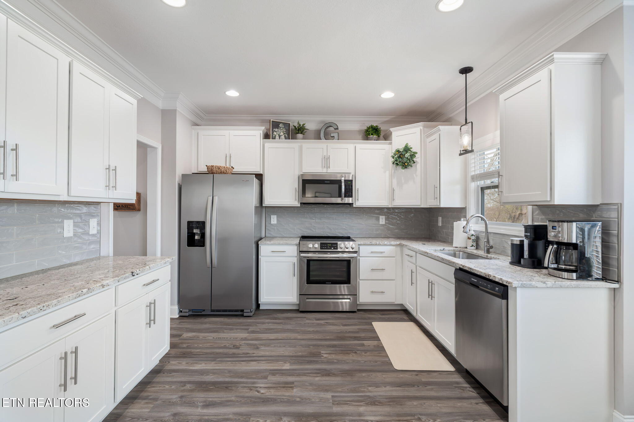 106 Juniperberry Road Oak Ridge, TN 37830 - Photo 19 of 52 Kitchen