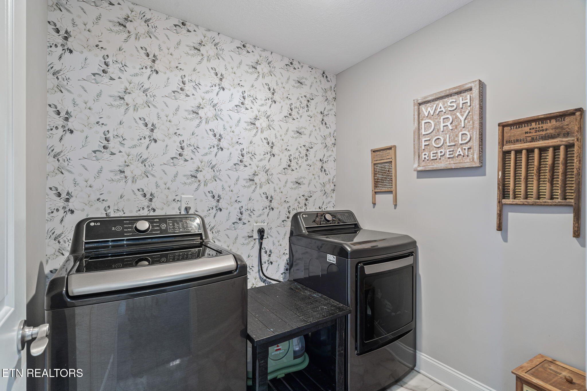 106 Juniperberry Road Oak Ridge, TN 37830 - Photo 45 of 52 Laundry Room