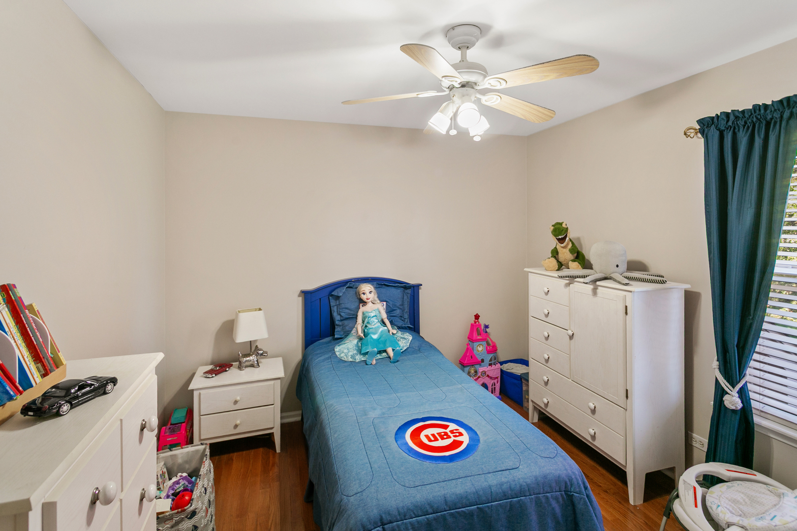 338 Millstream Lane Oswego, IL 60543 - Photo 16 of 26 a view of a workspace with furniture