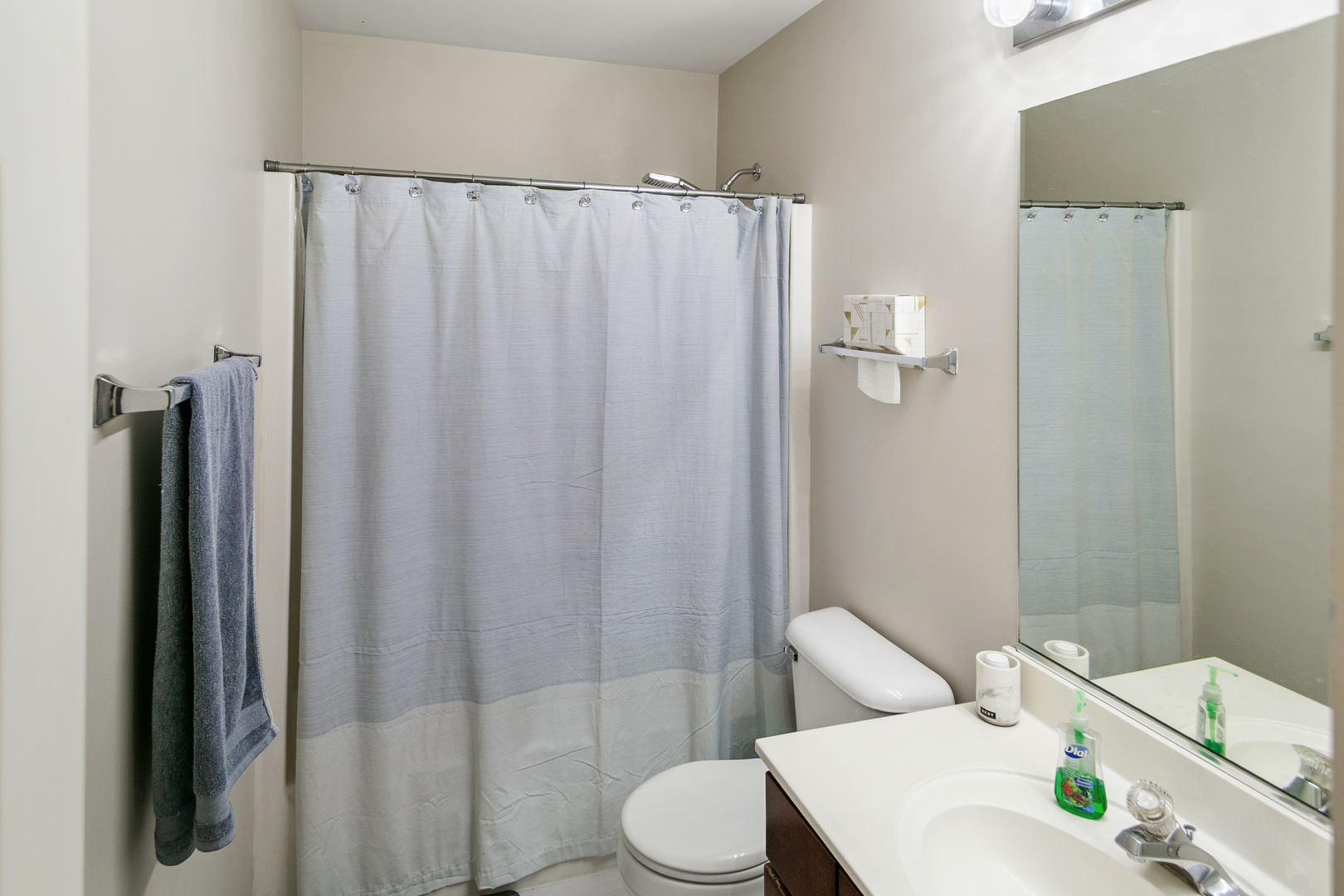 338 Millstream Lane Oswego, IL 60543 - Photo 17 of 26 a bathroom with a sink and toilet