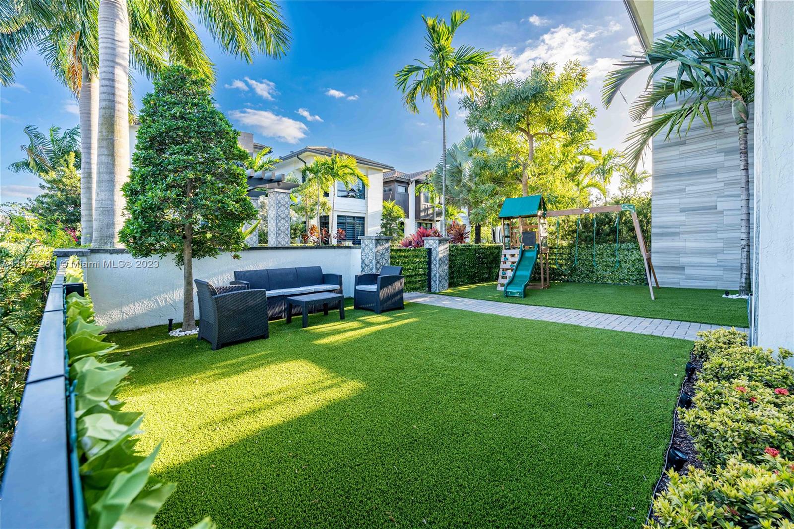 8210 Northwest 46th Street Doral, FL 33166 - Photo 5 of 59