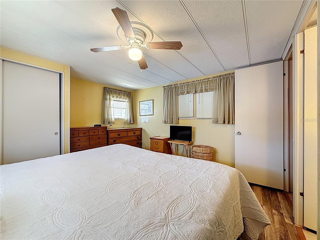 1040 Main Street, Unit 162 Dunedin, FL 34698 - Photo 12 of 23