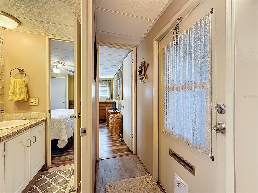 1040 Main Street, Unit 162 Dunedin, FL 34698 - Photo 20 of 23