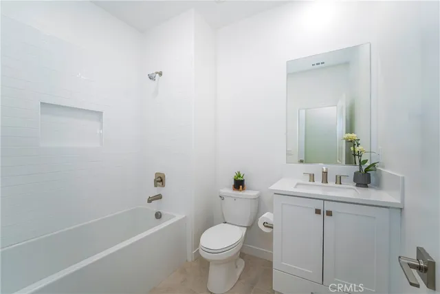 $1,988,000 | 25948 Meadow Drive, San Juan Capistrano, CA 92675