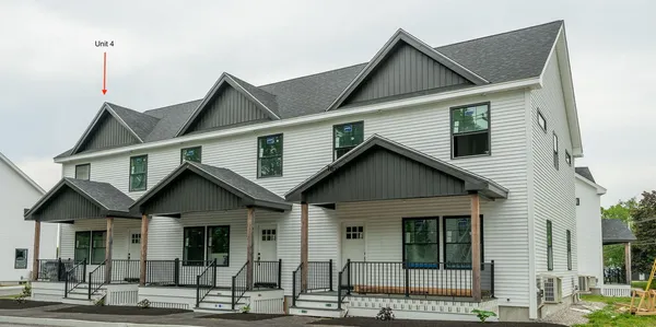 $569,000 | 7 Parsonage Road, Unit 4, North Yarmouth, ME 04097