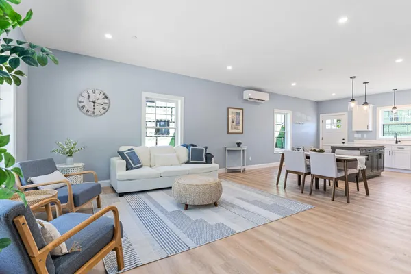$569,000 | 7 Parsonage Road, Unit 4, North Yarmouth, ME 04097