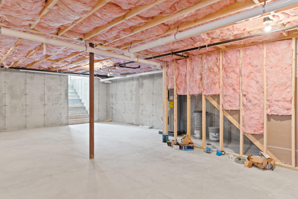 7 Parsonage Road, Unit 4 North Yarmouth, ME 04097 - Photo 29 of 40 DSC07927