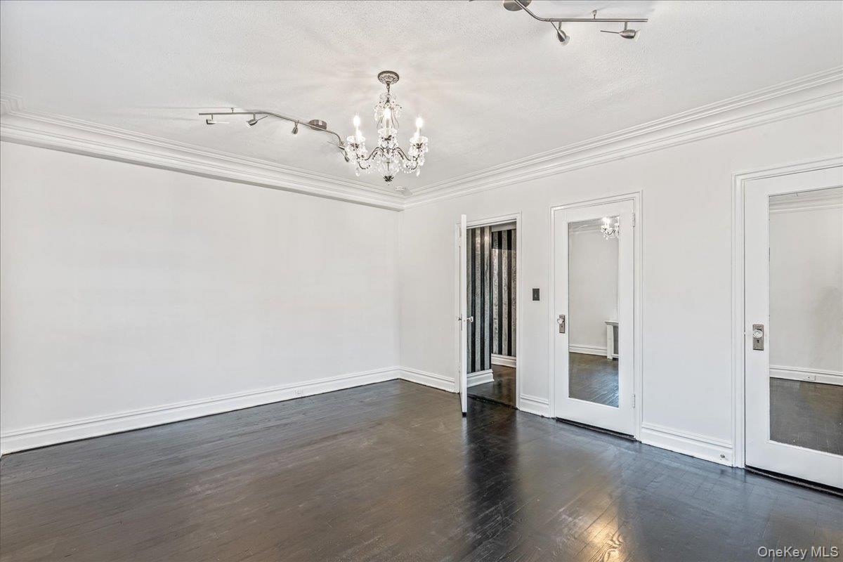 160 Middle Neck Road, Unit 5A Great Neck, NY 11021 - Photo 18 of 27