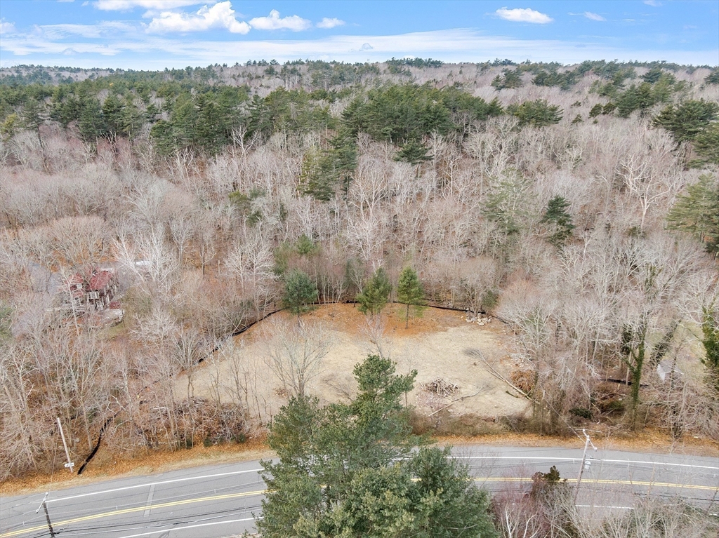 320 Essex Avenue Gloucester, MA 01930 - Photo 4 of 12