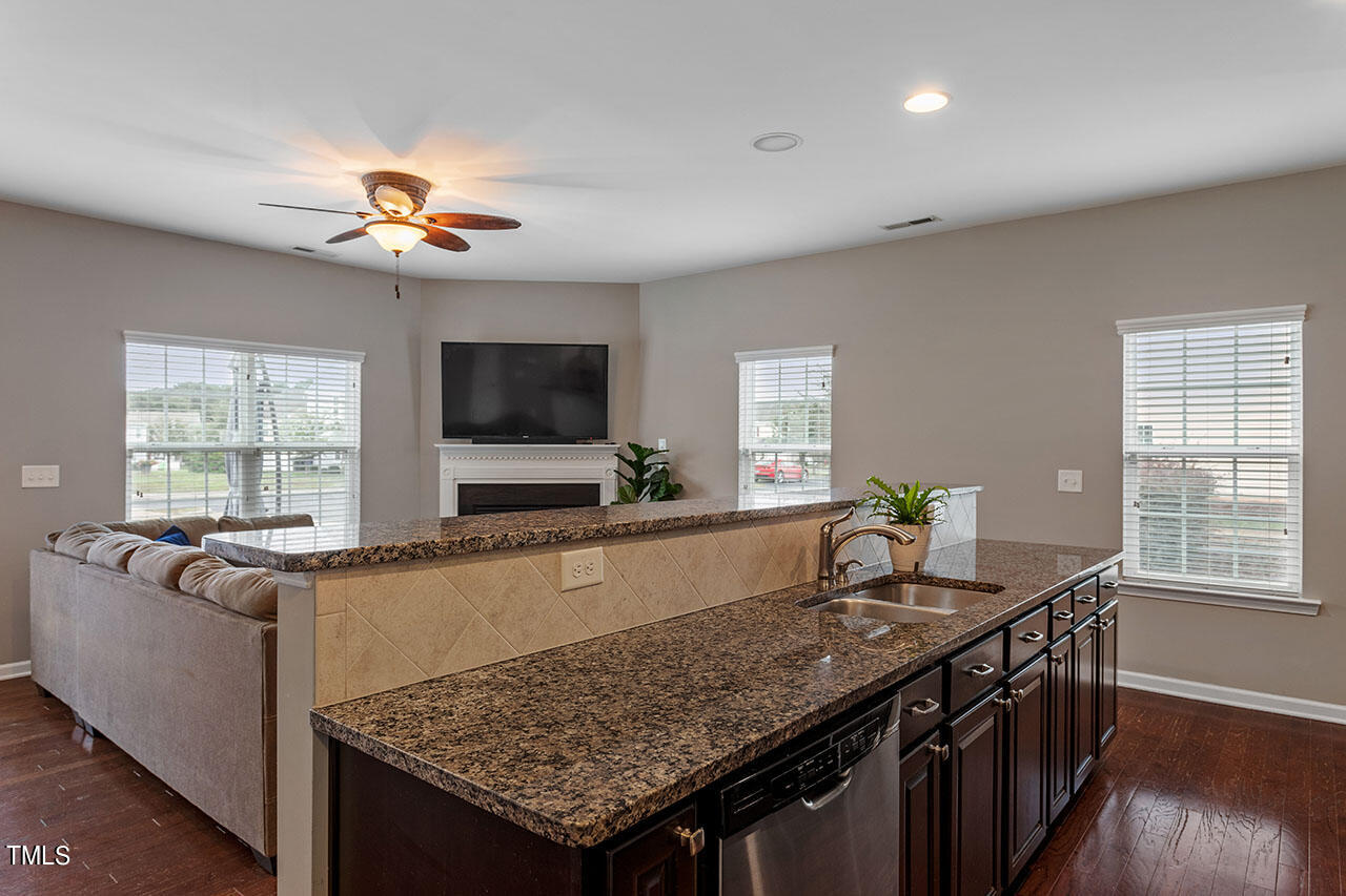 947 Ileagnes Road Raleigh, NC 27603 - Photo 15 of 35 947 Ileagnes Road