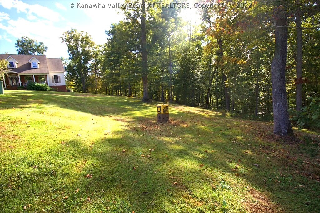 18 Woodberry Way Winfield, WV 25213 - Photo 8 of 50 Gallery Image 8