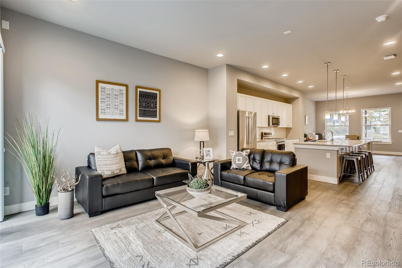 1364 Vine Street Denver, CO 80206 - Photo 10 of 26