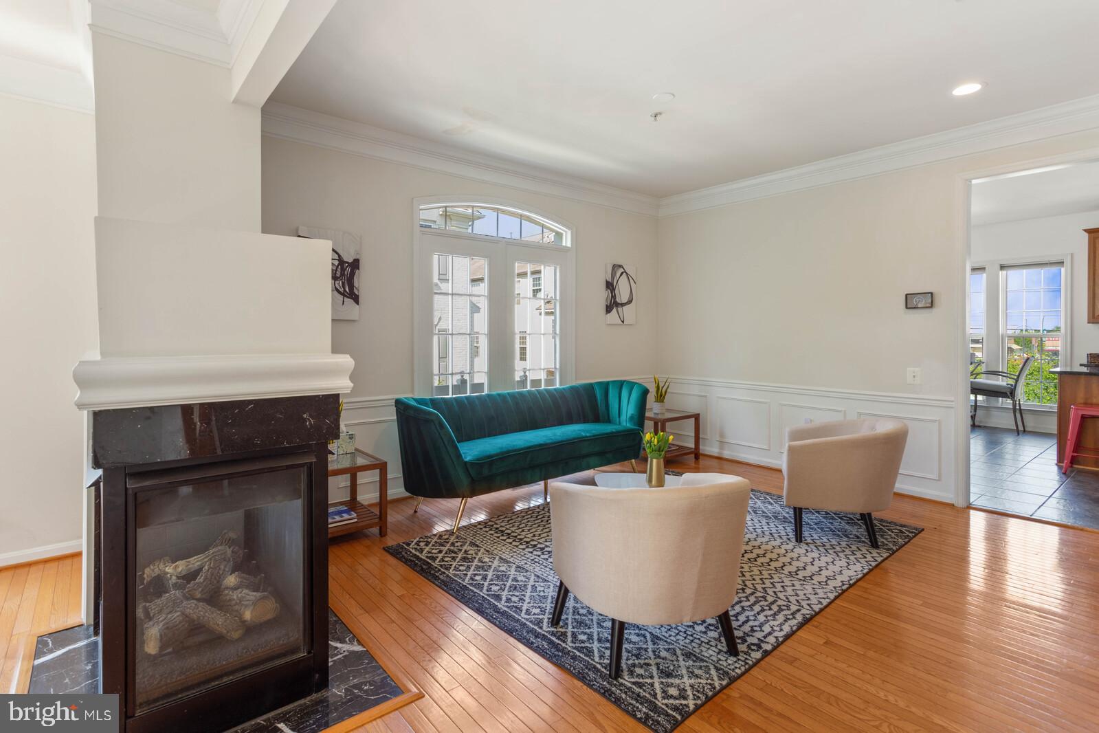 11510 Clairmont View Way Silver Spring, MD 20902 - Photo 12 of 35