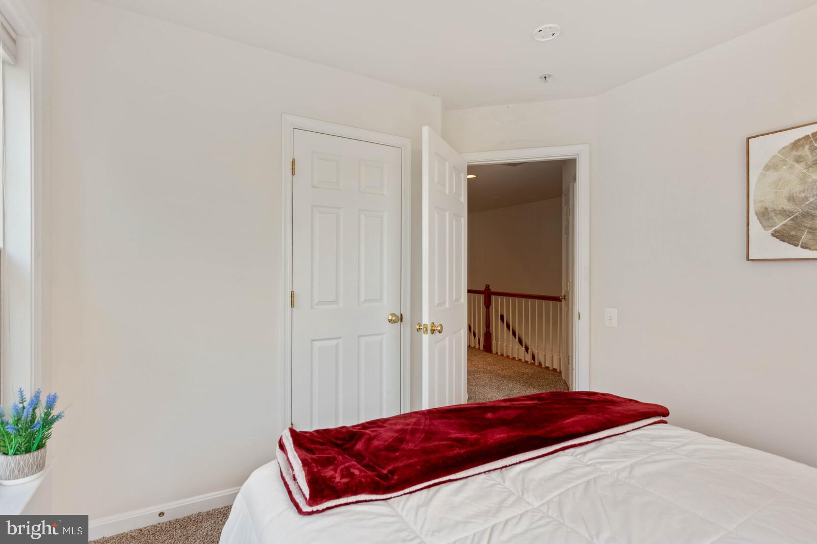 11510 Clairmont View Way Silver Spring, MD 20902 - Photo 20 of 35