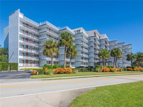 a building view with a outdoor space