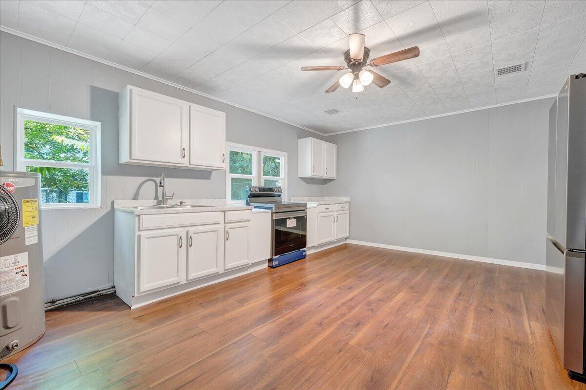 4331 Yellow Mountain Road Roanoke, VA 24014 - Photo 9 of 32 09-MIB01697