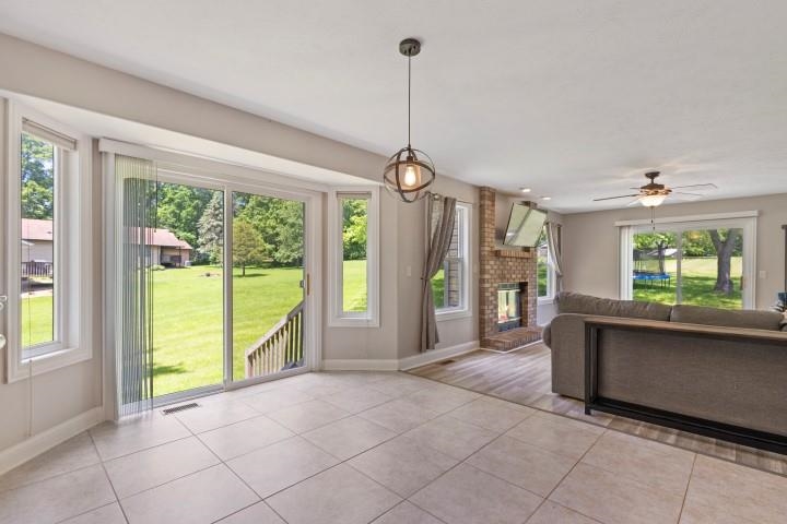 2081 Lake Summerset Road Davis, IL 61019 - Photo 4 of 34 Gallery Image 4