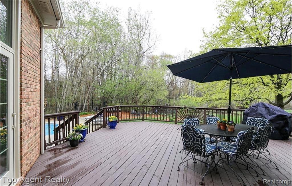 1470 Burhaven Drive Rochester Hills, MI 48306 - Photo 42 of 47