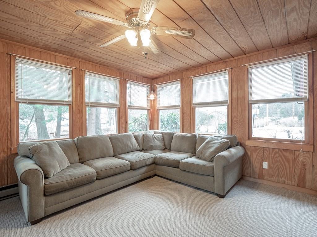 10 Chatham Road Chelmsford, MA 01824 - Photo 11 of 37 Gallery Image 11