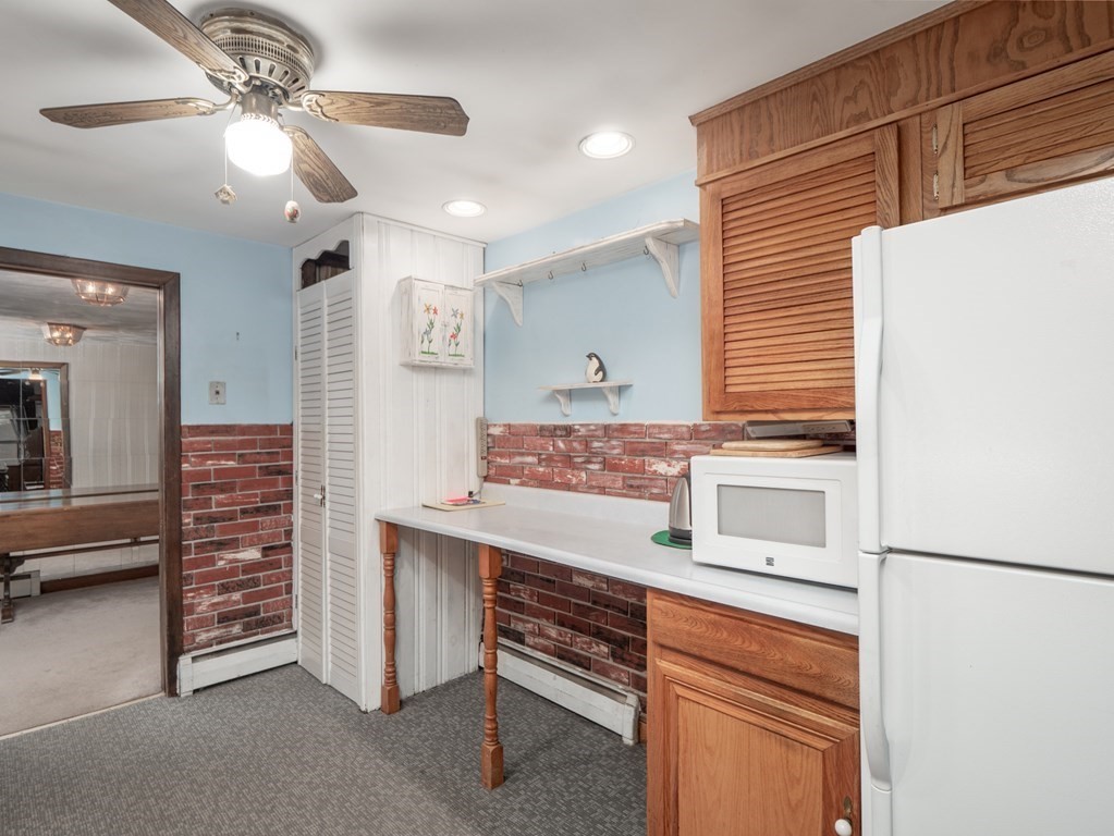 10 Chatham Road Chelmsford, MA 01824 - Photo 14 of 37 Gallery Image 14
