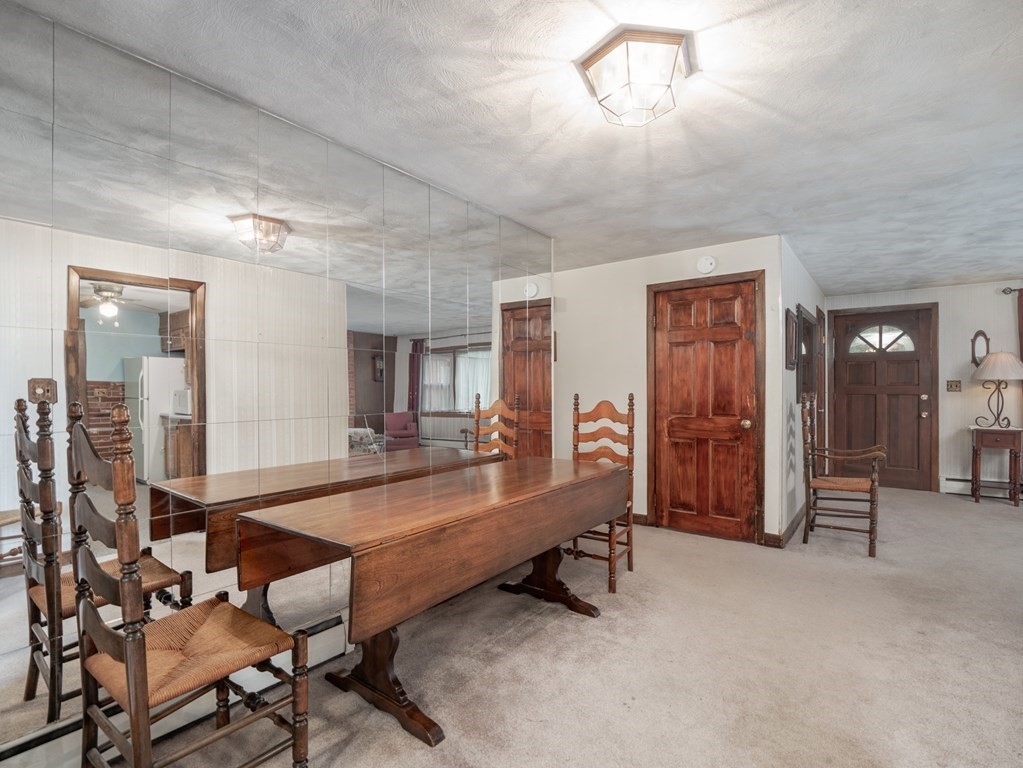 10 Chatham Road Chelmsford, MA 01824 - Photo 7 of 37 Gallery Image 7