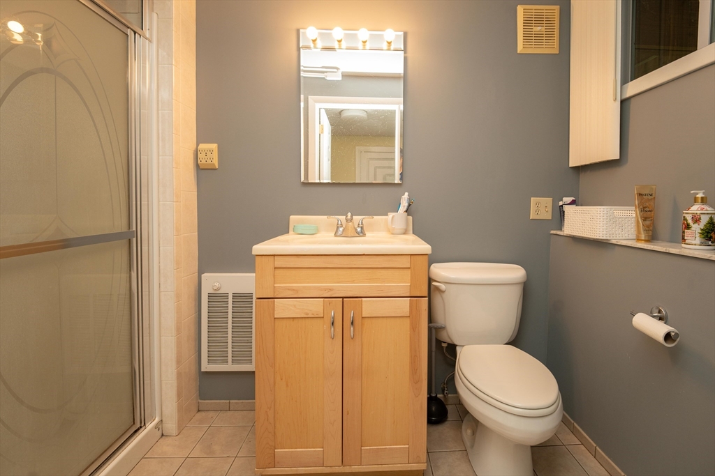 6 Tufts Road, Unit 6 Lexington, MA 02421 - Photo 18 of 24