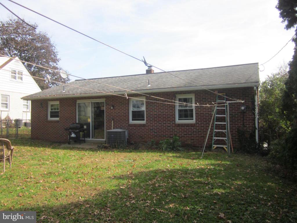 64 Quaker Hills Road Lancaster, PA 17603 - Photo 18 of 19 Gallery Image 18