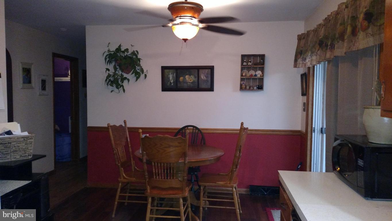 64 Quaker Hills Road Lancaster, PA 17603 - Photo 6 of 19 Gallery Image 6