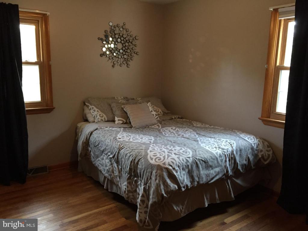 64 Quaker Hills Road Lancaster, PA 17603 - Photo 8 of 19 Gallery Image 8