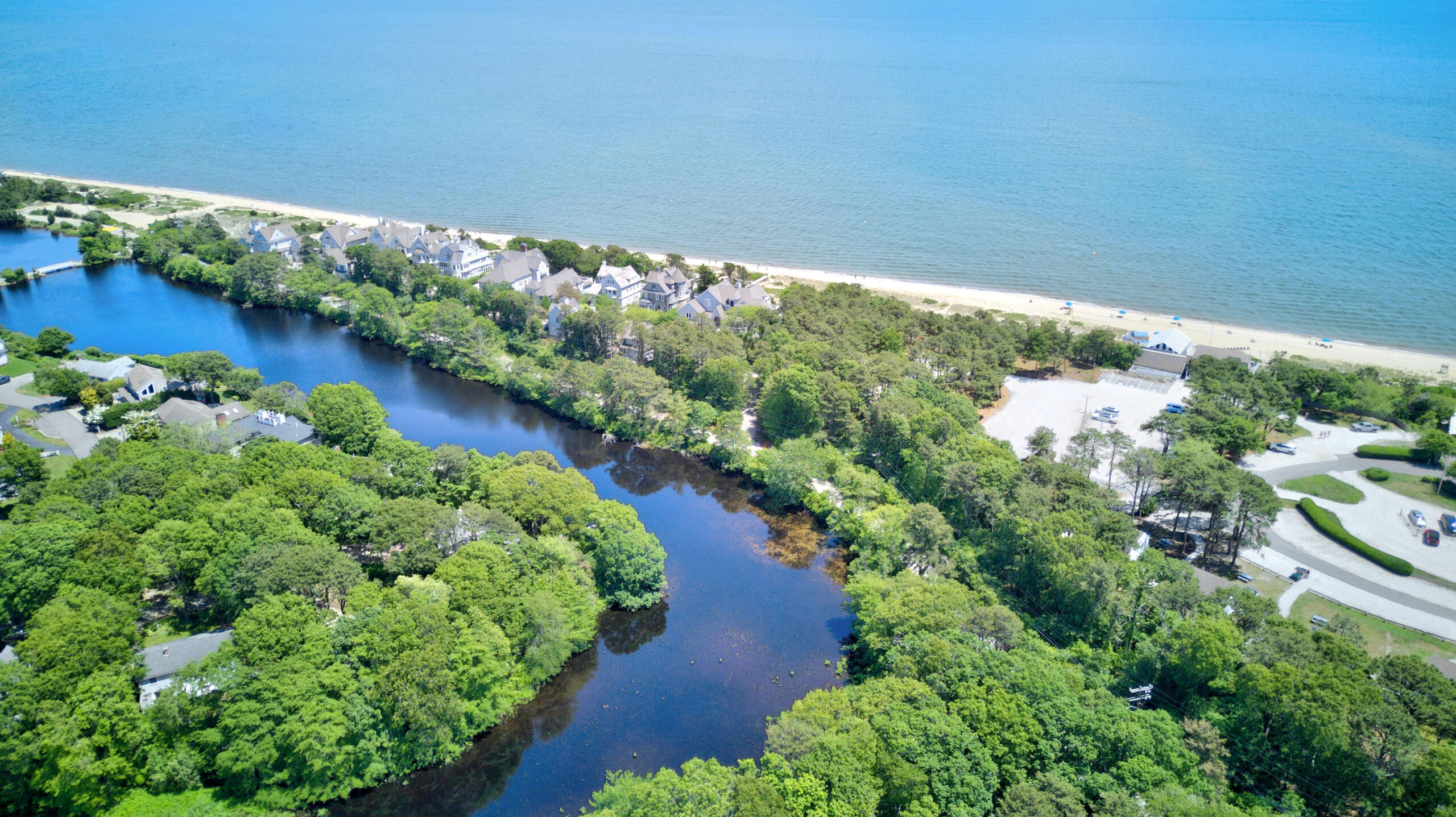 DJI_20250527060300_0002_D