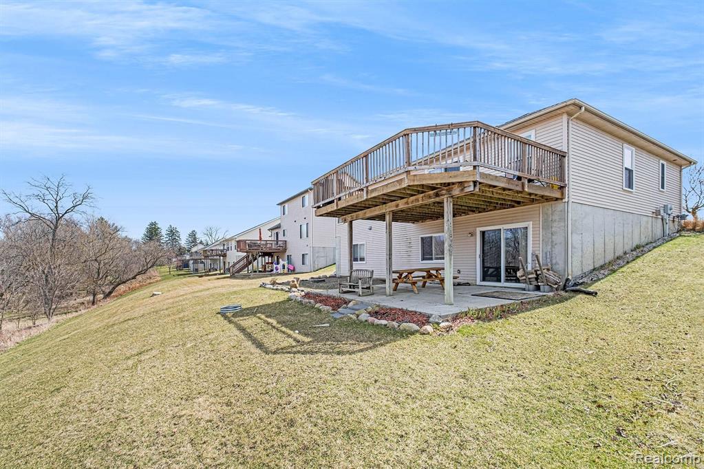 10113 Creekside Road Goodrich, MI 48438 - Photo 21 of 26