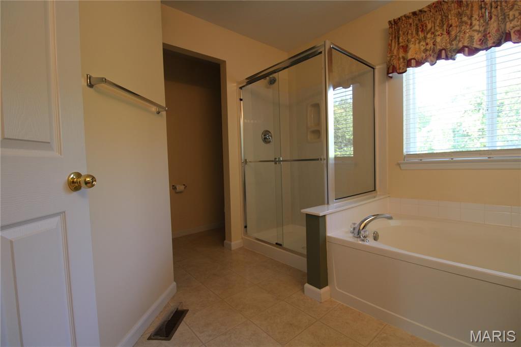 4719 Rutledge Way Drive St. Louis, MO 63129 - Photo 13 of 18 Gallery Image 13