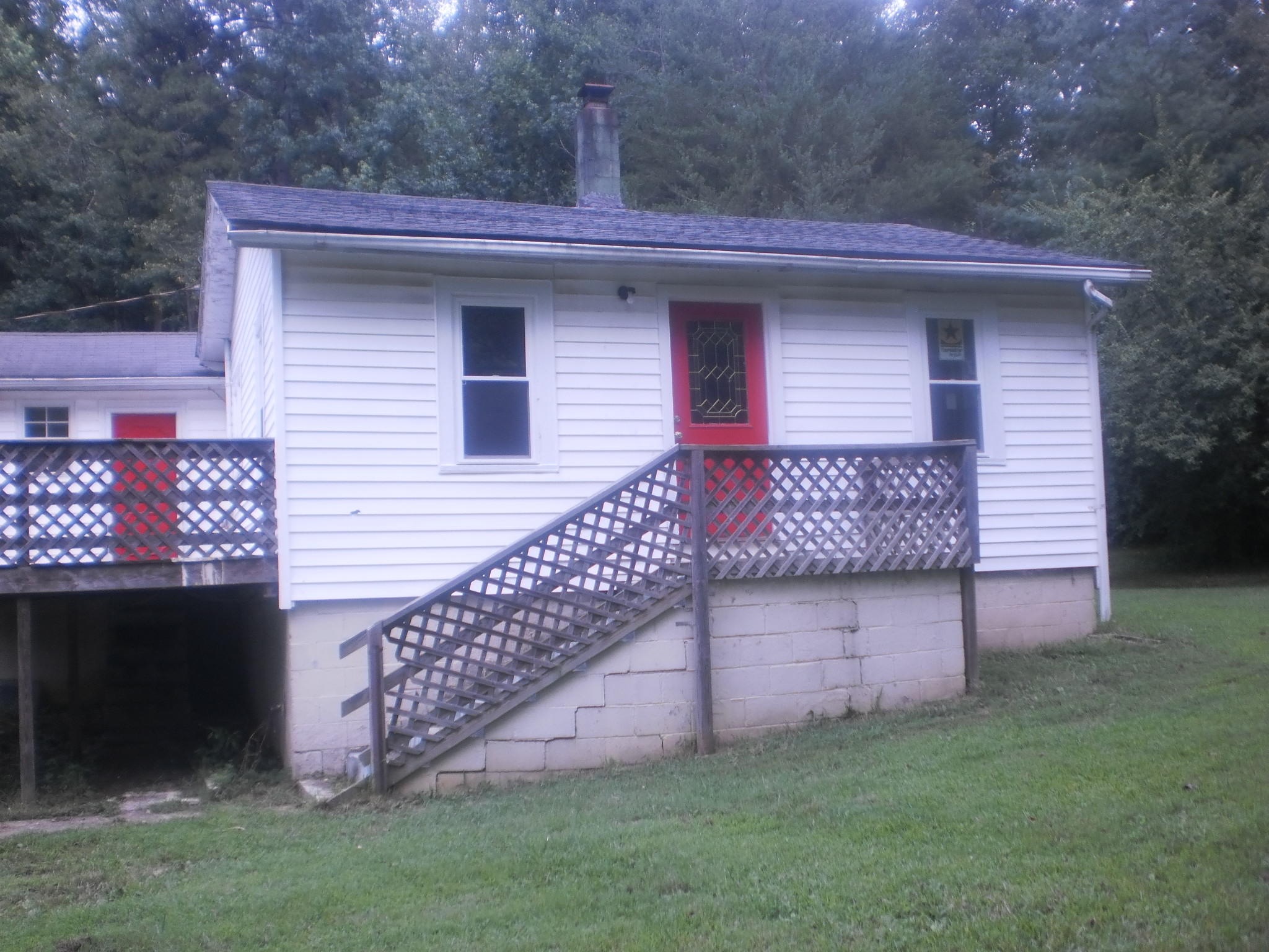 250 Cates Road Rockwood, TN 37854 - Photo 1 of 5 P1010358