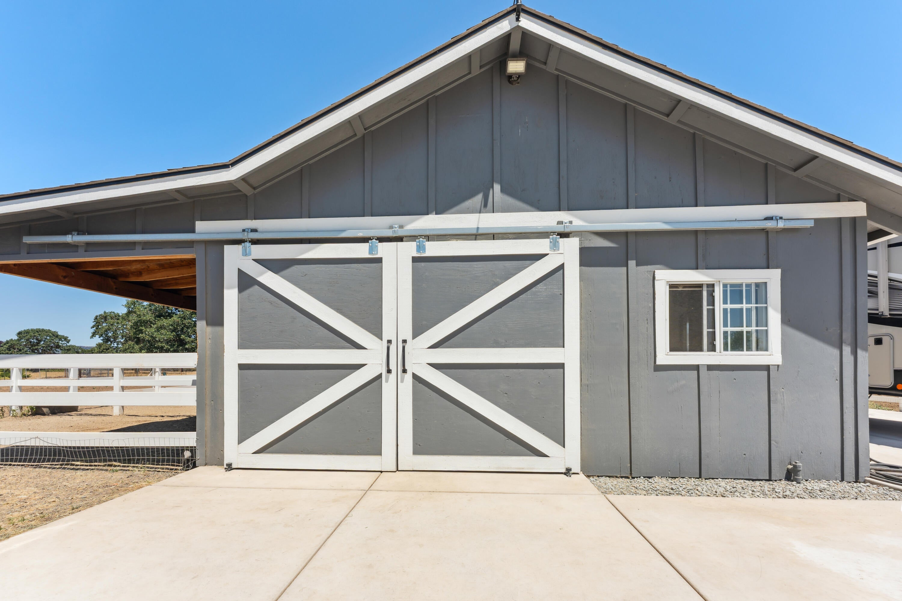 622 Raven Road Central Point, OR 97502 - Photo 54 of 65 DSC00922